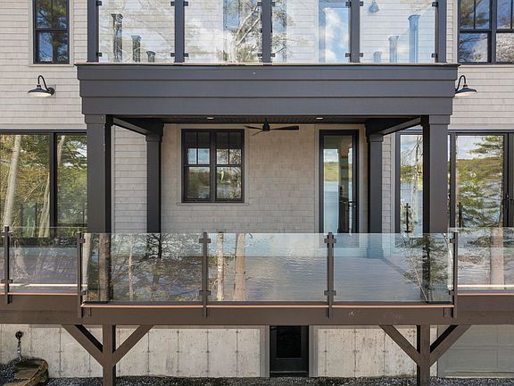 2nd image of 80 Riverview Landing