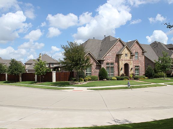 2nd image of 862 Blackberry Ln