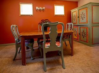 61 Entrada, Santa Fe, NM 87507