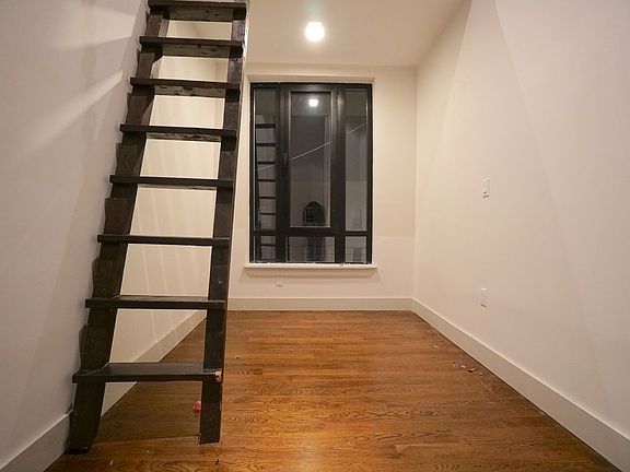 3rd image of 177 Wyckoff Ave #3I
