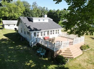 51888 Lake Ave, Three Rivers, MI 49093
