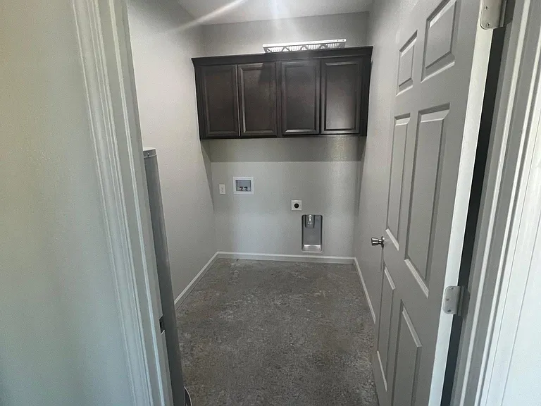 132 Concord Rd — Photo 9