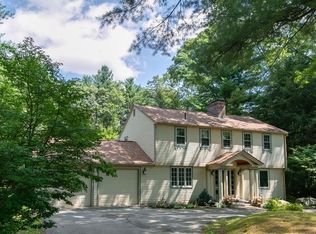 615 Bedford Rd, Carlisle, MA 01741