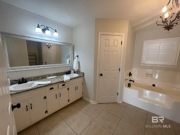 35405 Pine Rd S — Photo 14
