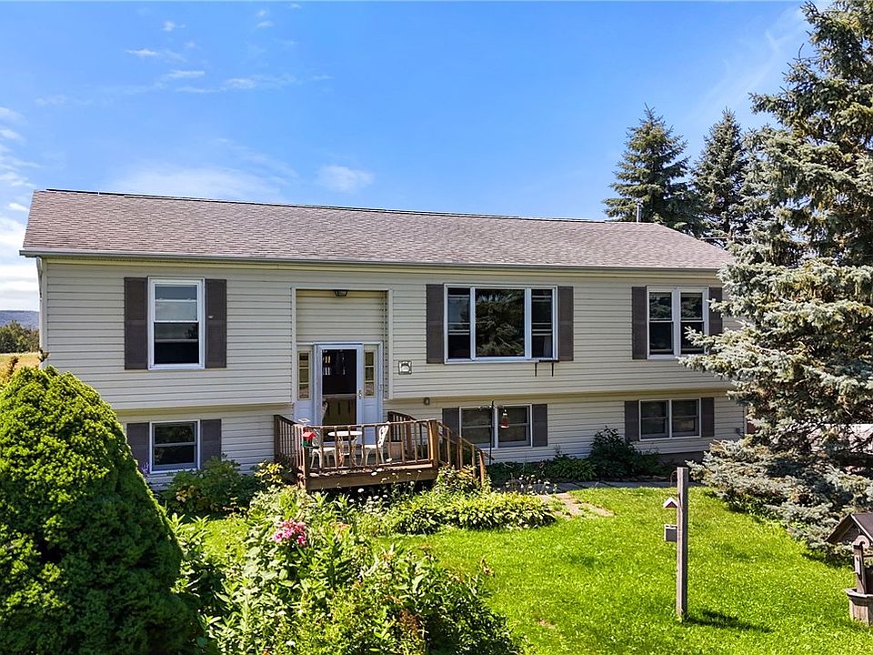 1st image of 391 Gunderman Rd