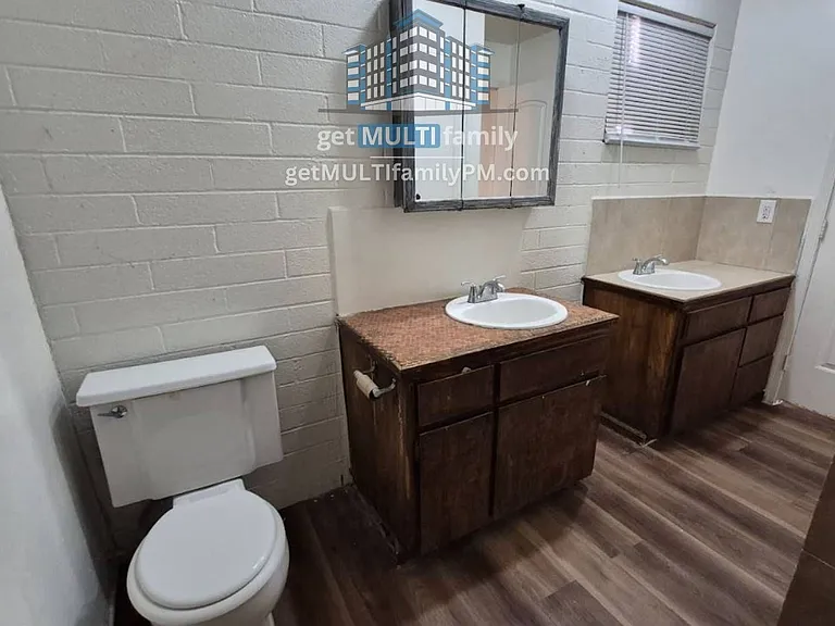 8407 E Coronado Rd #4 — Photo 8