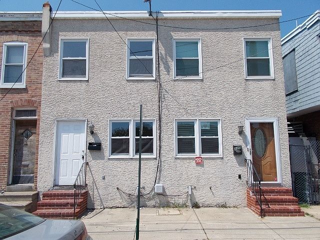 1st image of 223 N Scott St