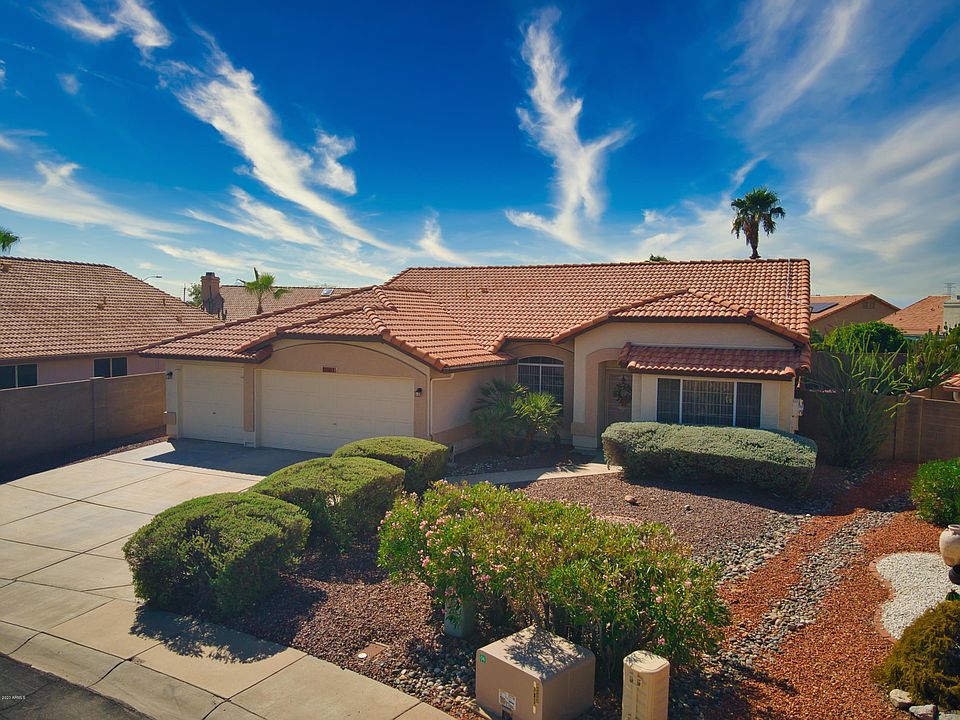 1st image of 20664 N 110th Ave