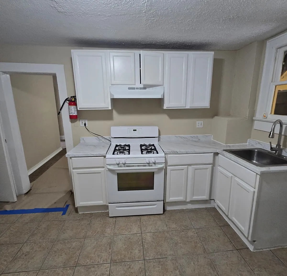 2 bed, $1,950 — Photo 1