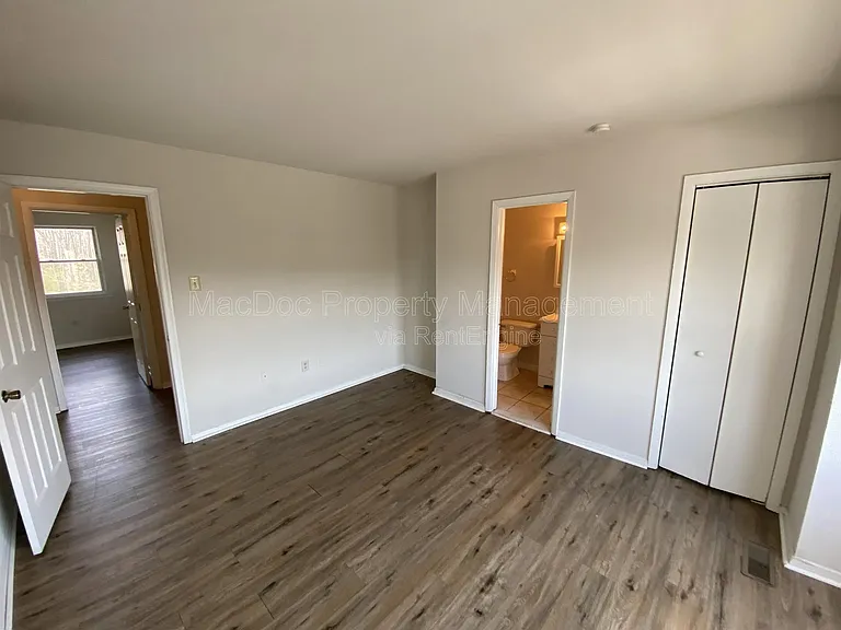 623 Anvil Rd — Photo 17