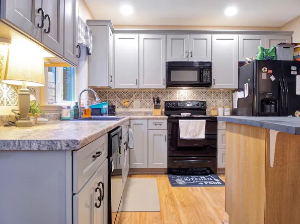 11 Woodpecker Lane, Otis, ME 04605