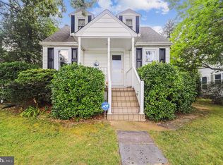 1948 Cedar Rd, Pasadena, MD 21122