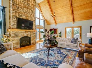 2701 Straus Dr, Stoughton, WI 53589