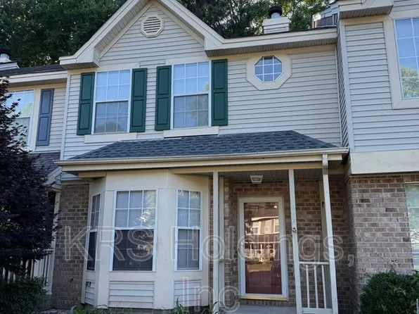 146 Corwin Cir, Hampton, VA 23666