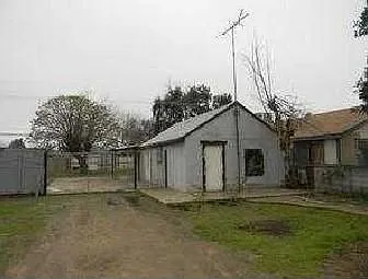 408 Glenn Ave photo 1