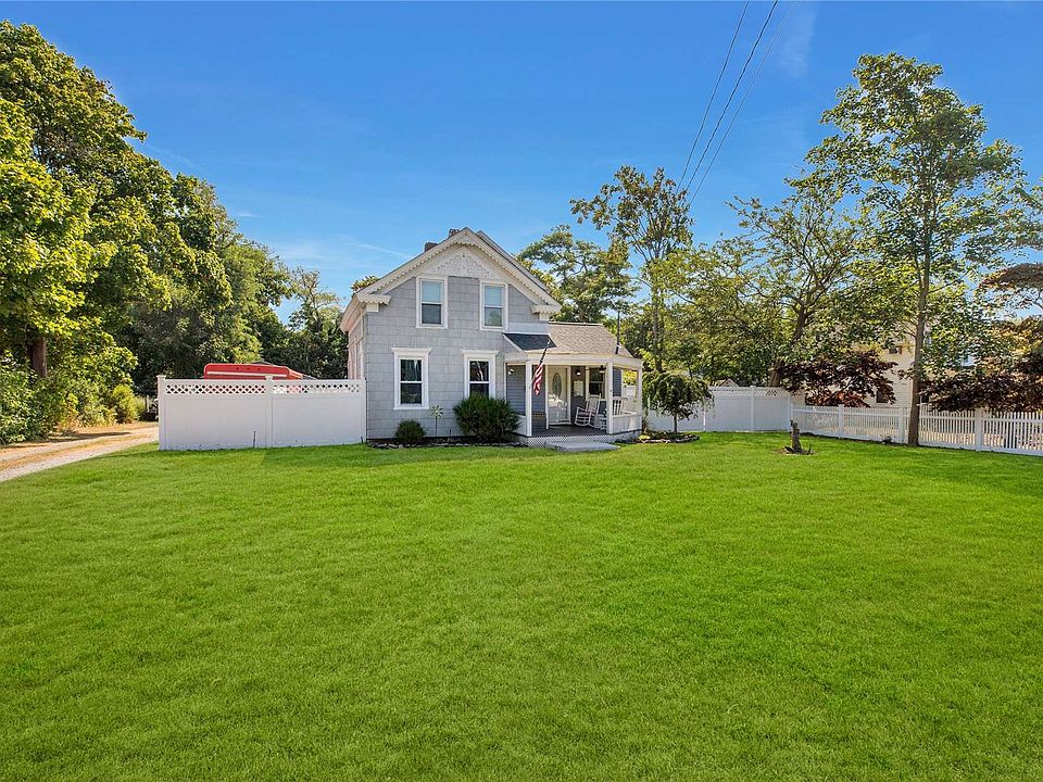 63 Atlantic Avenue, West Sayville, NY 11796 Zillow