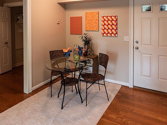 3rd image of 3675 Willowlea Ct Unit 1