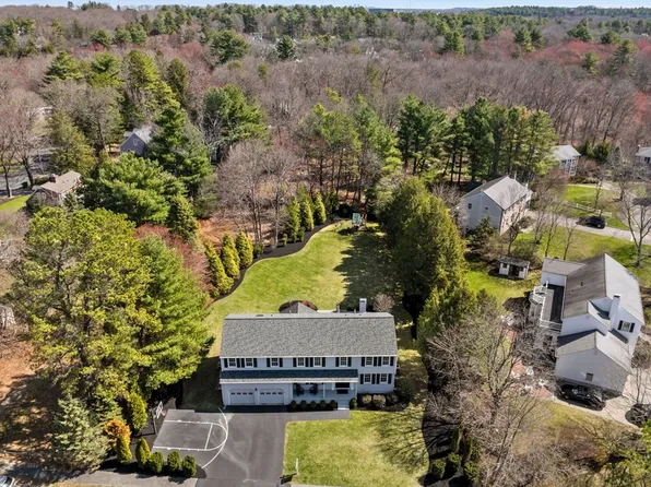 40 Wildon Rd, Wellesley, MA 02482