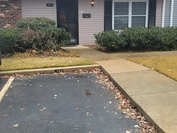 355 Leisure Ct, Marietta, GA 30064