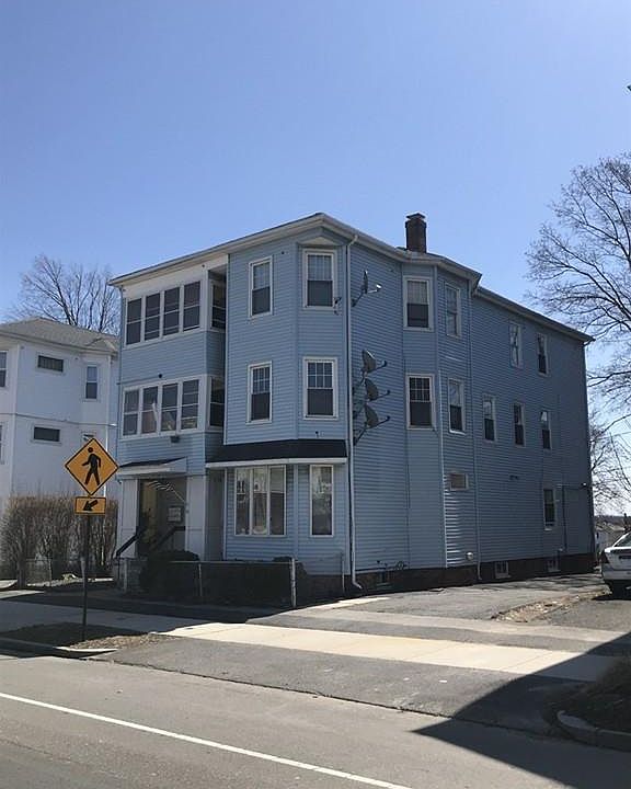 2nd image of 68 Hamilton St