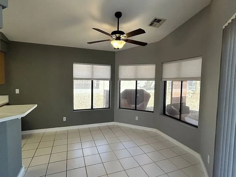2413 Jacob Row — Photo 6