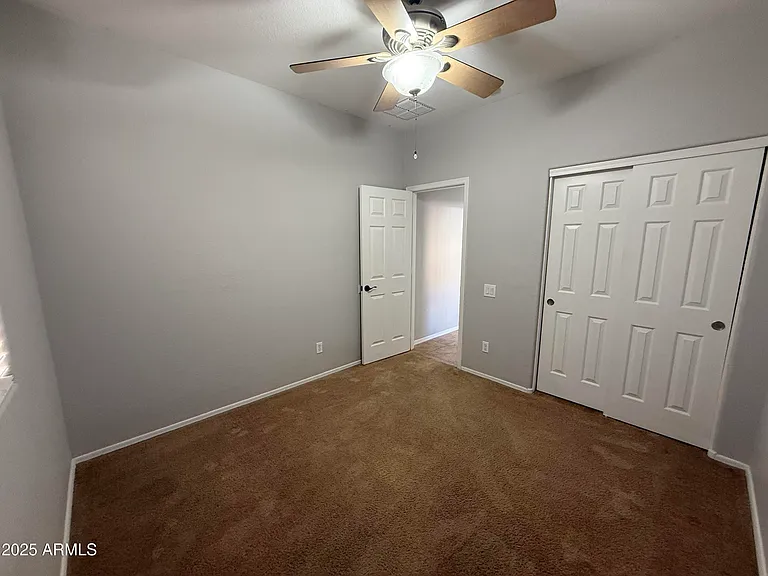 885 E Cherry Hills Dr — Photo 18