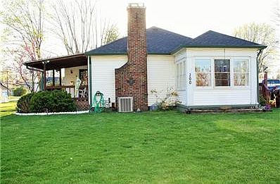 SUNROOM (EXTERIOR)