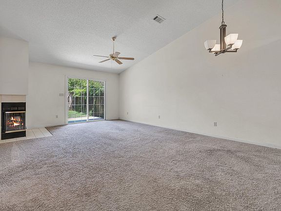 2nd image of 3621 Killarney Plaza Ct