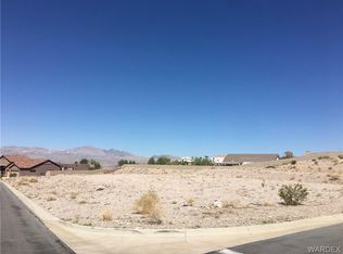 2927 Steamboat Dr, Bullhead City, AZ 86429