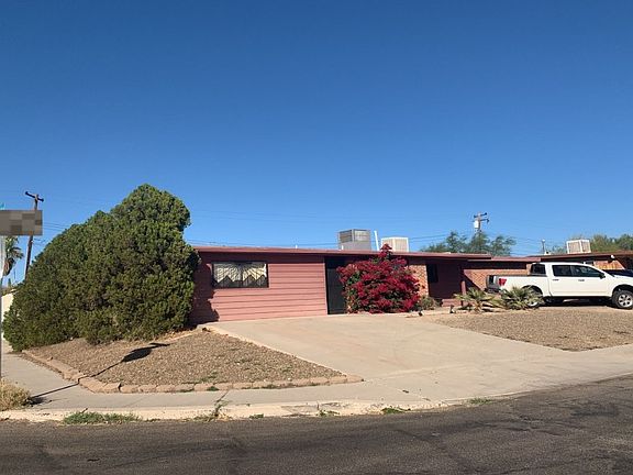 3rd image of 3332 W Calle Fresa