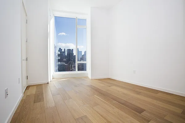 Rented by Nest Seekers International | media 52