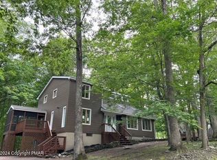 3115 Greenbriar Dr, East Stroudsburg, PA 18301
