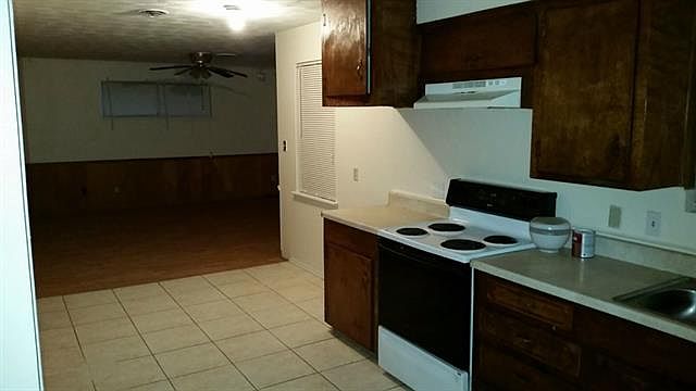 1st image of 2318 Greenland Dr
