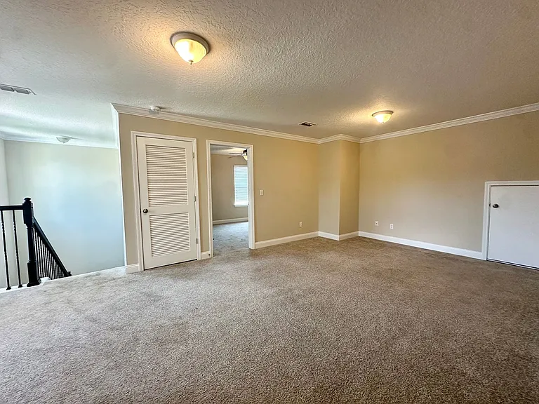 481 Shetland Dr — Photo 21