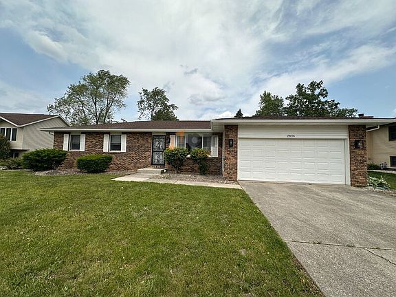 3rd image of 2836 W 63rd Ln
