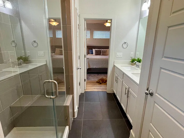 1502 Homespun Rd — Photo 9