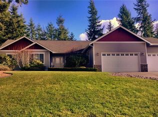 550 E Soderberg Rd, Allyn, WA 98524