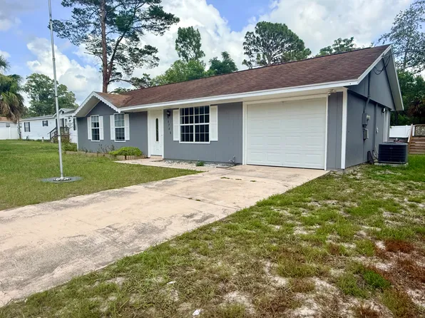 6740 W Van Buren Dr, Homosassa, FL 34448