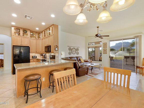 2nd image of 10192 E CIRCLESTONE Court