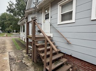 627 New St #2, Springfield, IL 62704