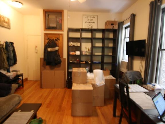 3rd image of 294 W 92nd St APT 3B