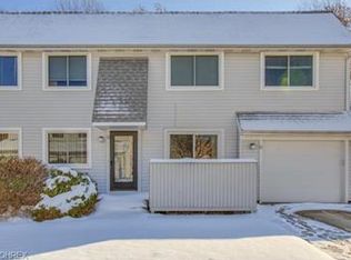 5436 Cascade Ct APT B, Willoughby, OH 44094