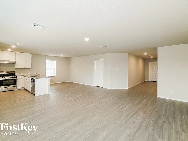 10727 Giacconi Dr — Photo 3