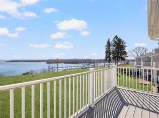4496 Post Rd APT 3, Warwick, RI 02818