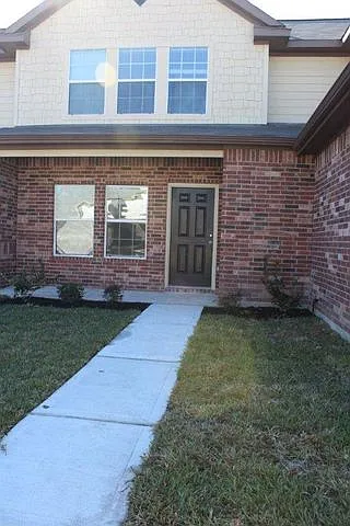 12218 Maura Ln — Photo 5