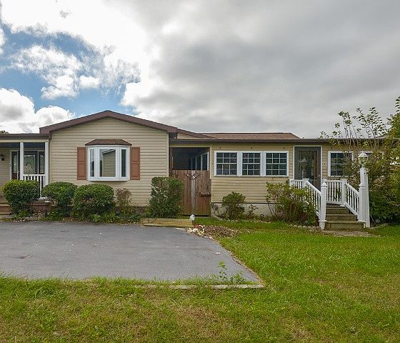 1st image of 26647 River Breeze Dr