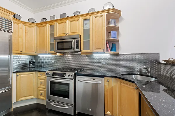 Sold by Corcoran | media 4