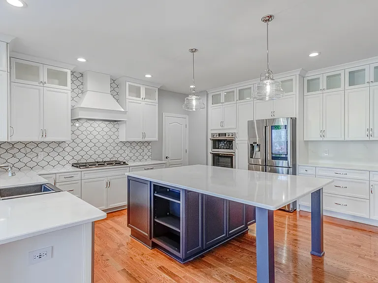 2041 Jadewood Dr — Photo 31