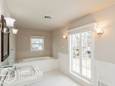 303 Oakley St, Cambridge, MD 21613 | Zillow