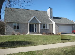 823 Judy Dr, Wilmington, IL